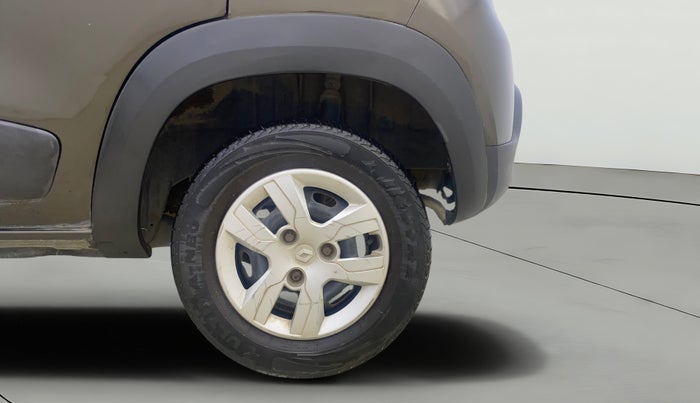 2017 Renault Kwid RXT 0.8, Petrol, Manual, 33,468 km, Left Rear Wheel