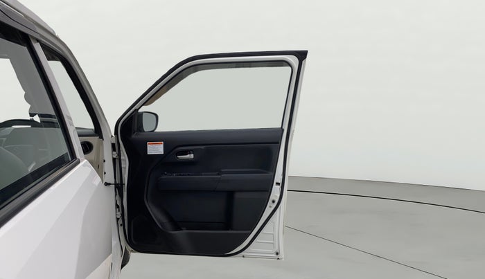 2022 Maruti New Wagon-R VXI CNG 1.0, CNG, Manual, 30,775 km, RHS Front Door