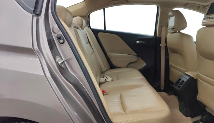 2016 Honda City 1.5L I-VTEC VX CVT, Petrol, Automatic, 60,840 km, Right Side Rear Door Cabin