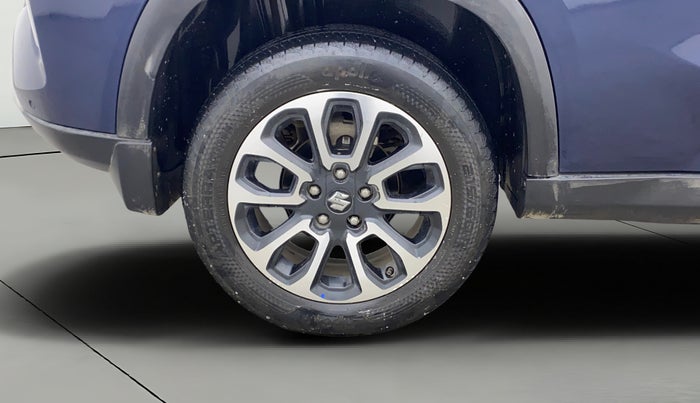 2022 Maruti Grand Vitara ALPHA SMART HYBRID ALLGRIP, Petrol, Manual, 59,379 km, Right Rear Wheel