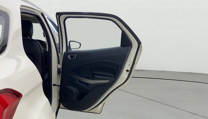 2019 Ford Ecosport TITANIUM + 1.5L DIESEL, Diesel, Manual, 1,26,514 km, RHS Rear Door