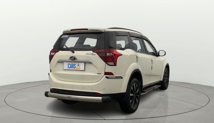 2020 Mahindra XUV500 W11, Diesel, Manual, 66,281 km, Right Back Diagonal