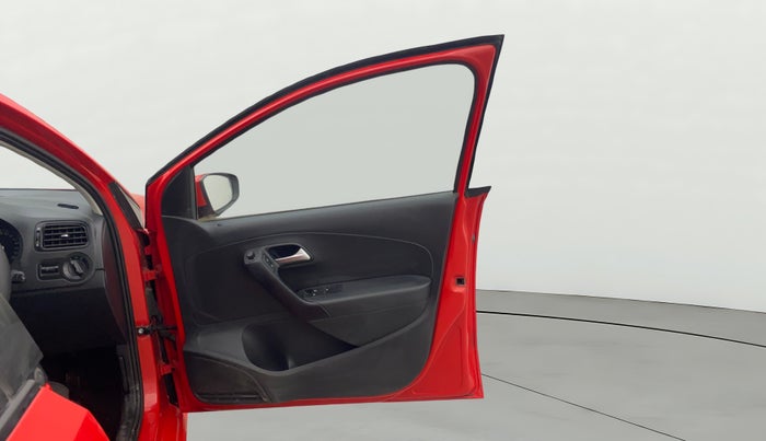 2018 Volkswagen Polo COMFORTLINE 1.0L MPI, Petrol, Manual, 21,614 km, RHS Front Door