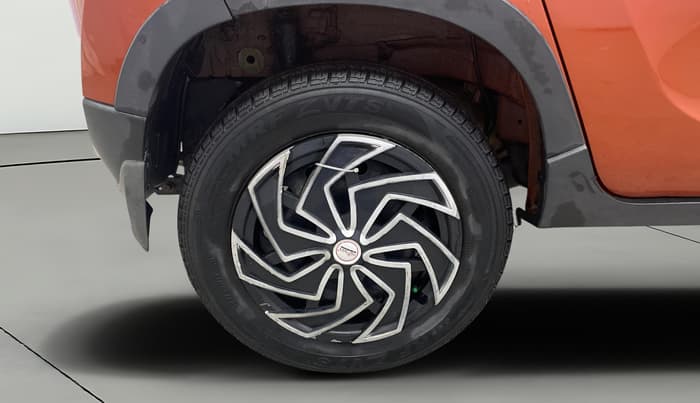2016 Mahindra Kuv100 K4 5 STR, Petrol, Manual, 46,728 km, Right Rear Wheel