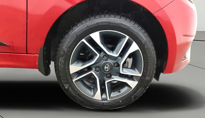 2019 Tata Tiago XZA PLUS PETROL, Petrol, Automatic, 38,009 km, Right Front Wheel