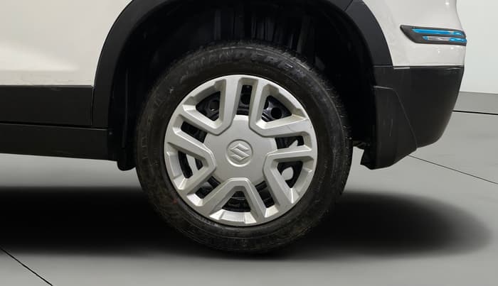 2020 Maruti Vitara Brezza VXI, Petrol, Manual, 29,366 km, Left Rear Wheel