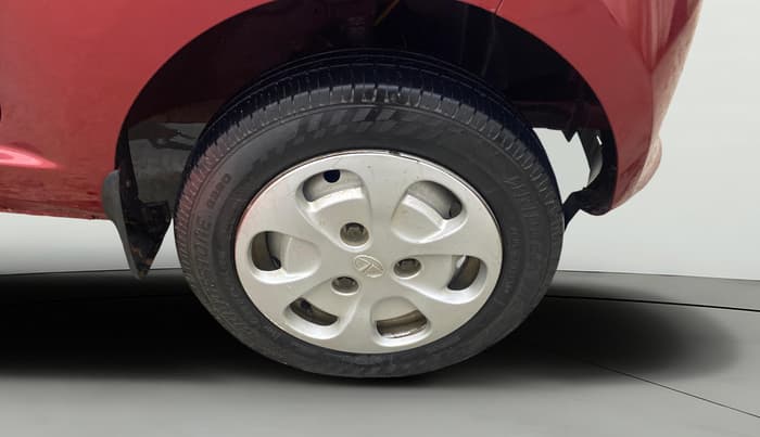 2015 Tata Nano TWIST XTA, Petrol, Automatic, 27,058 km, Right Front Wheel