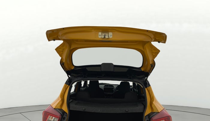 2023 Renault Kwid CLIMBER AMT 1.0, Petrol, Automatic, 15,960 km, Boot Door Open