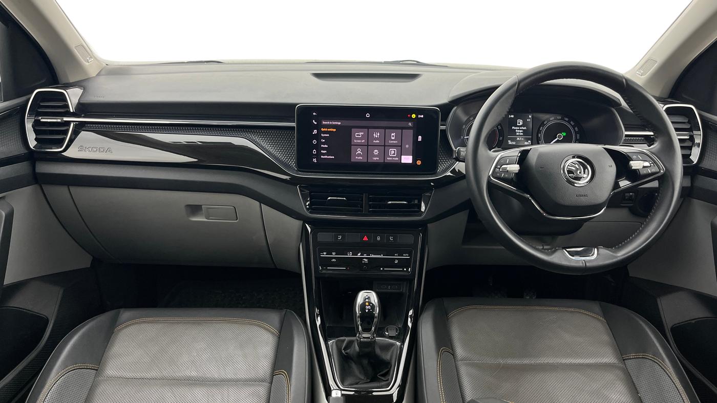2021 Skoda KUSHAQ STYLE 1.0L TSI AT, Petrol, Automatic, 38,231 km, Dashboard