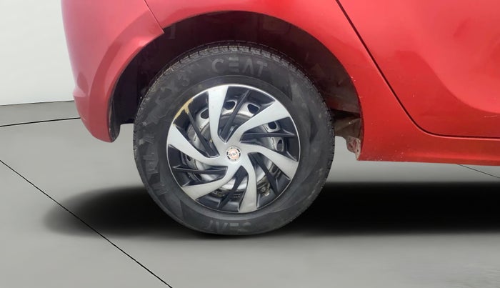 2017 Tata Tiago XE PETROL, CNG, Manual, 96,208 km, Right Rear Wheel