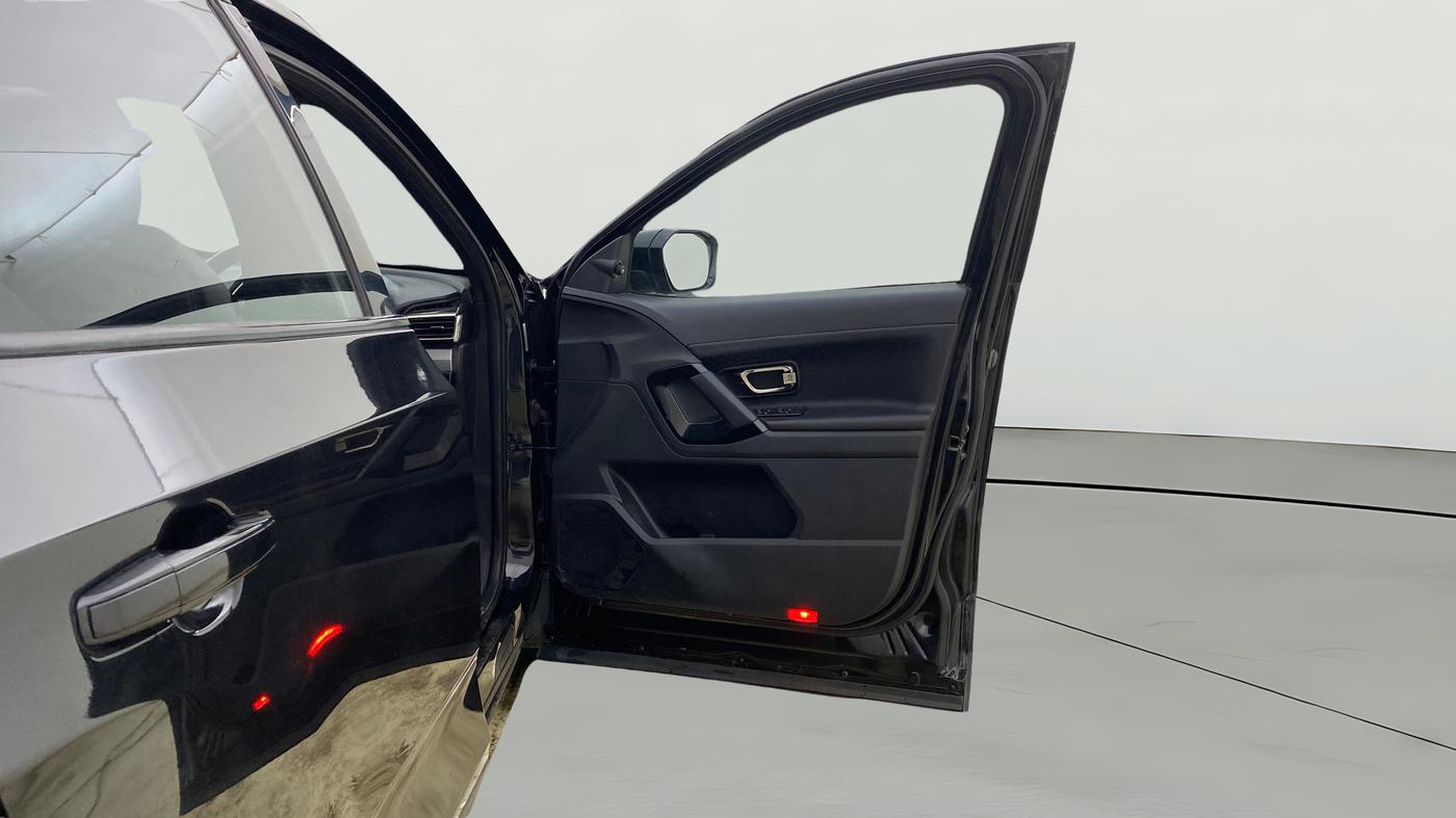 2021 Tata Harrier XZA PLUS 2.0L DARK EDITION, Diesel, Automatic, 73,476 km, RHS Front Door