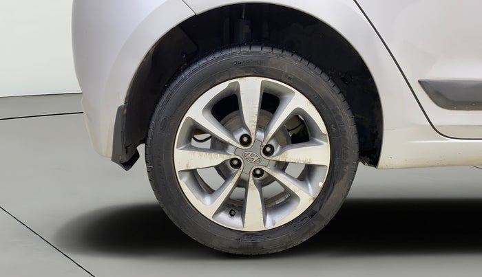 2016 Hyundai Elite i20 SPORTZ 1.2, Petrol, Manual, 39,855 km, Right Rear Wheel
