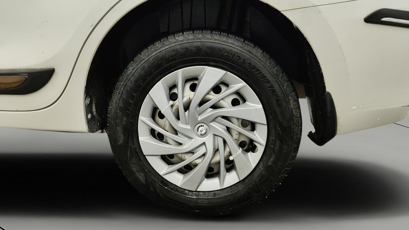 2021 Maruti Dzire VXI, Petrol, Manual, 1,55,543 km, Left Rear Wheel