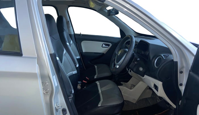 2022 Maruti Alto LXI O, Petrol, Manual, 8,104 km, Right Side Front Door Cabin