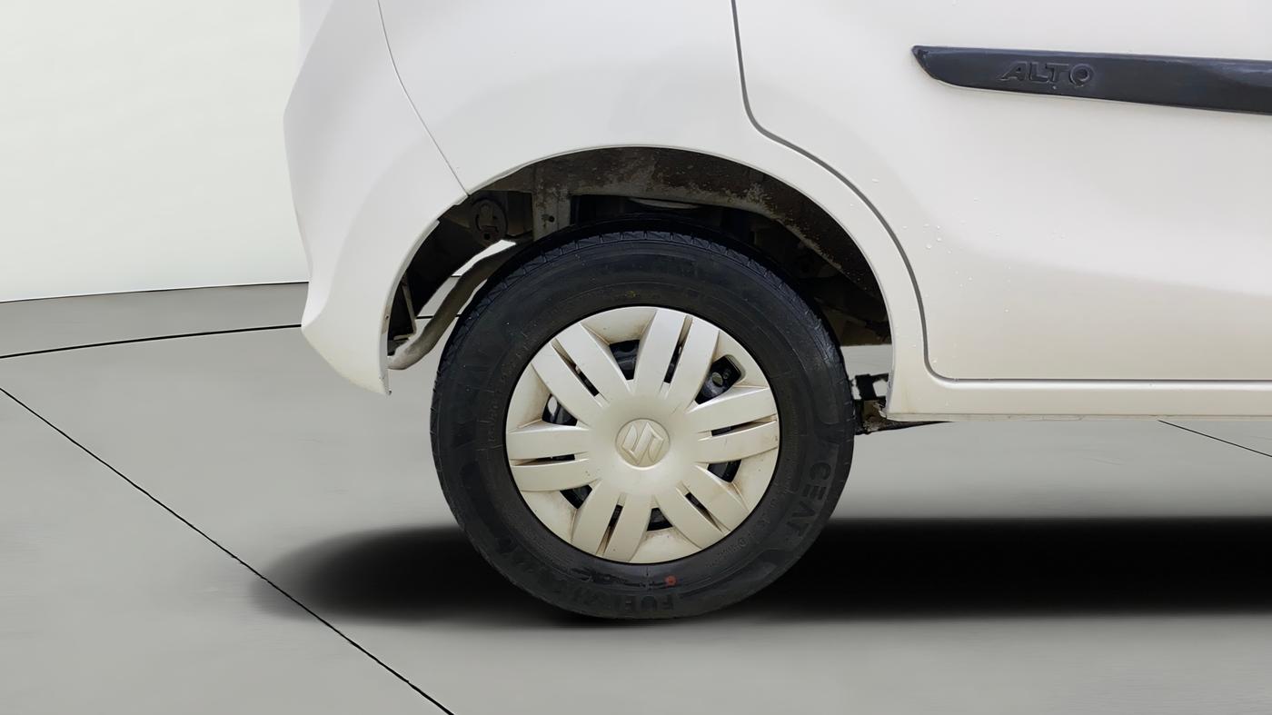 2020 Maruti Alto VXI, Petrol, Manual, 40,712 km, Right Rear Wheel