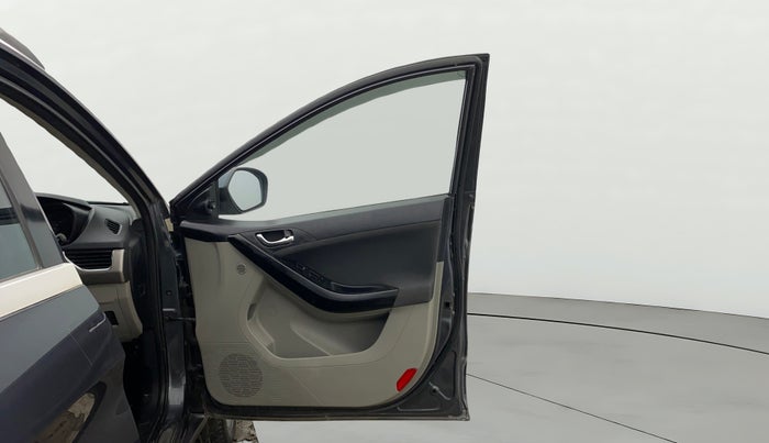 2019 Tata NEXON XZ PLUS PETROL, Petrol, Manual, 66,608 km, RHS Front Door