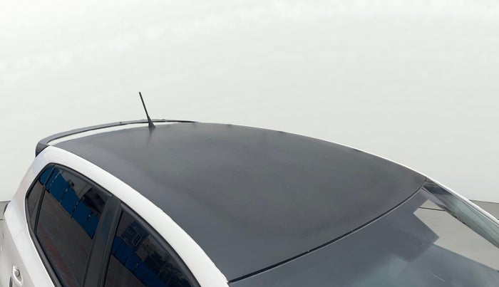 2018 Volkswagen Polo COMFORTLINE 1.0L MPI, Petrol, Manual, 1,38,642 km, Roof