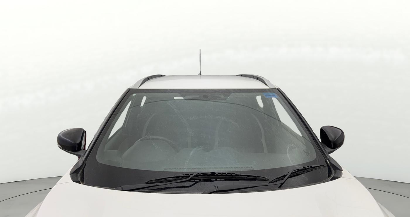 2021 Nissan MAGNITE XL, Petrol, Manual, 38,125 km, Front Windshield