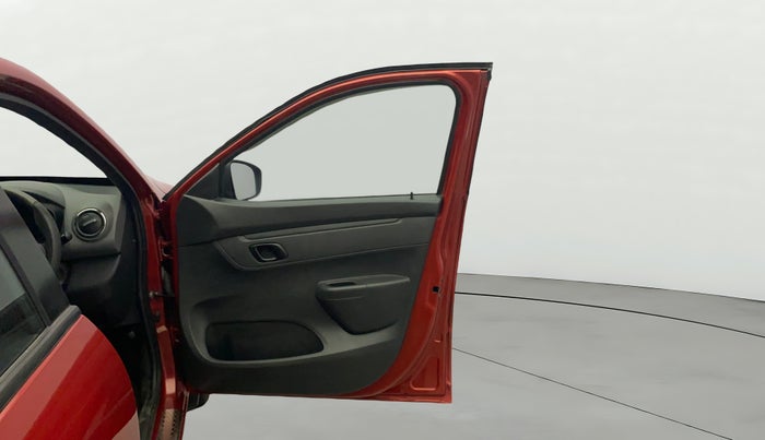 2016 Renault Kwid RXT 0.8 (O), Petrol, Manual, 32,225 km, RHS Front Door