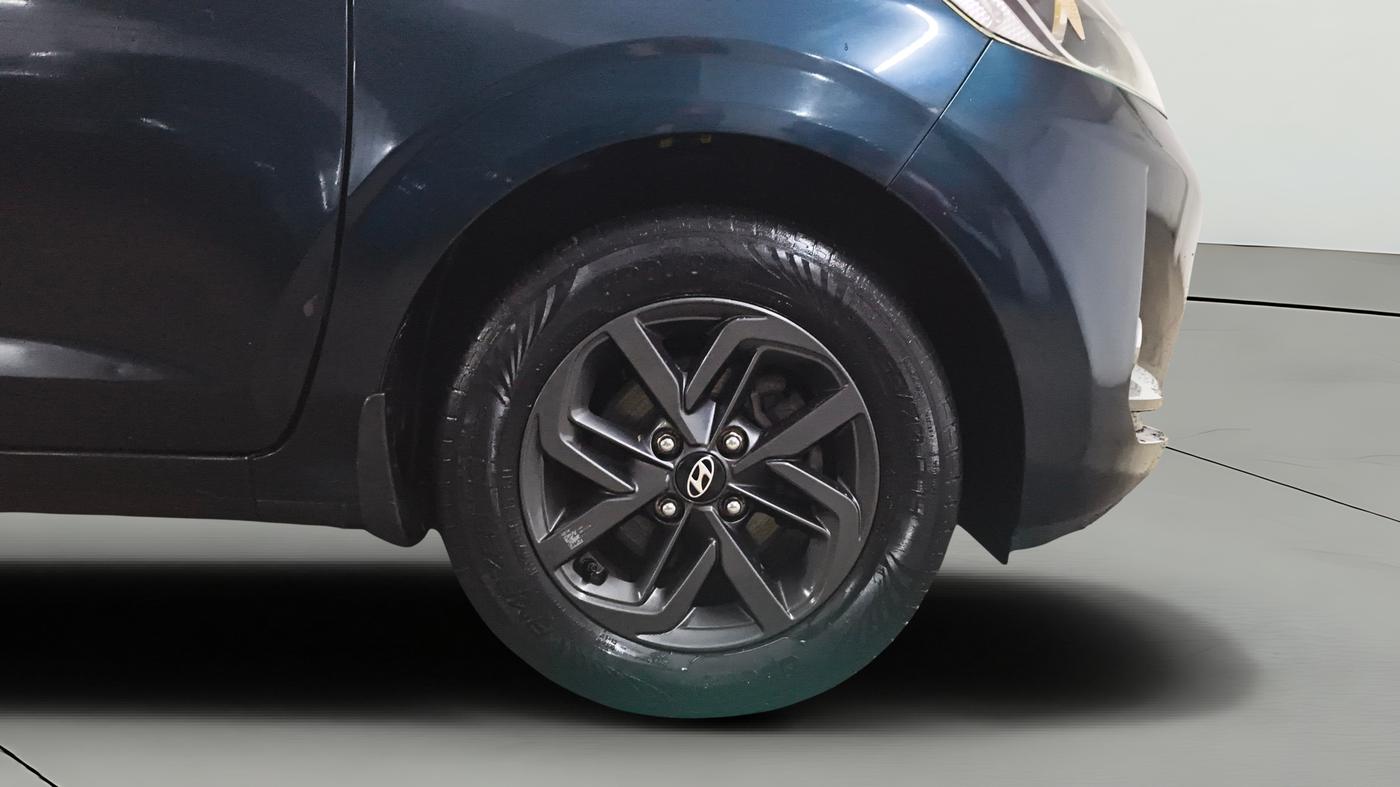 2021 Hyundai GRAND I10 NIOS SPORTZ AMT 1.2 KAPPA VTVT, Petrol, Automatic, 38,633 km, Right Front Wheel