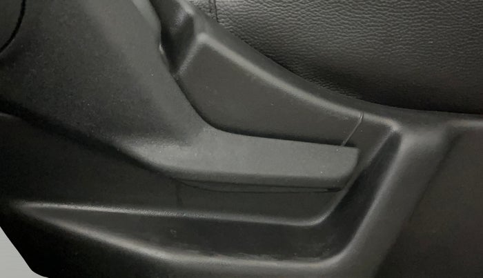 2024 Maruti New Wagon-R VXI CNG 1.0, CNG, Manual, 19,545 km, Driver Side Adjustment Panel