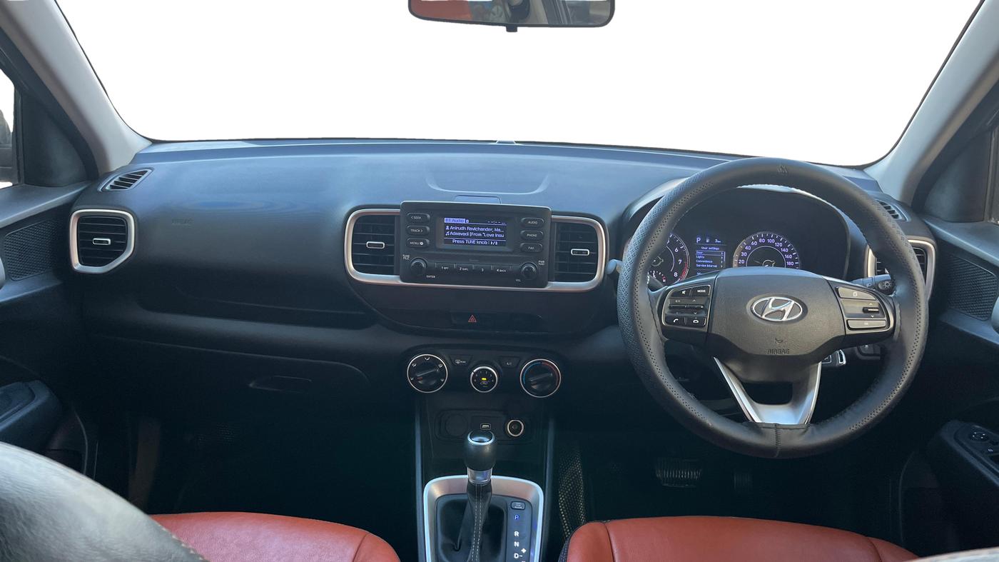 2019 Hyundai VENUE S 1.0 TURBO DCT, Petrol, Automatic, 64,135 km, Dashboard