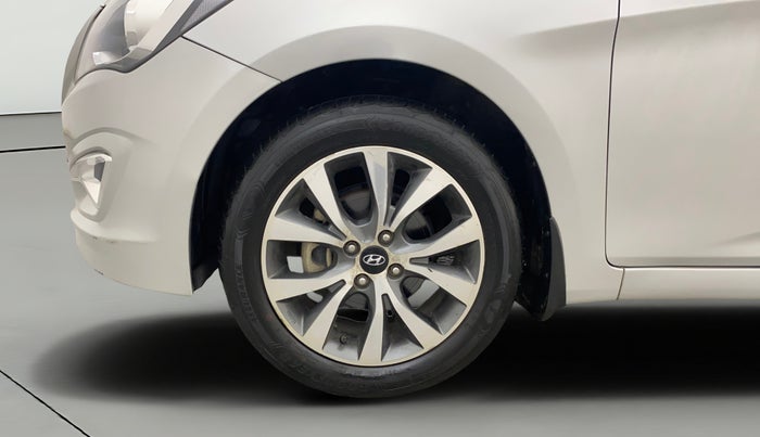 2016 Hyundai Verna 1.6 VTVT SX, Petrol, Manual, 38,980 km, Left Front Wheel