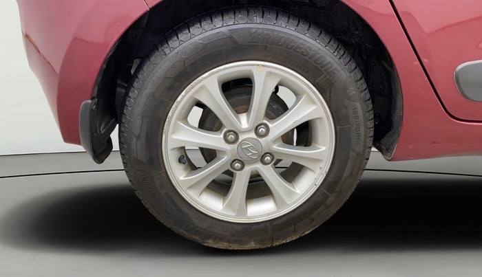 2014 Hyundai Grand i10 ASTA AT 1.2 KAPPA VTVT, Petrol, Automatic, 23,305 km, Right Rear Wheel