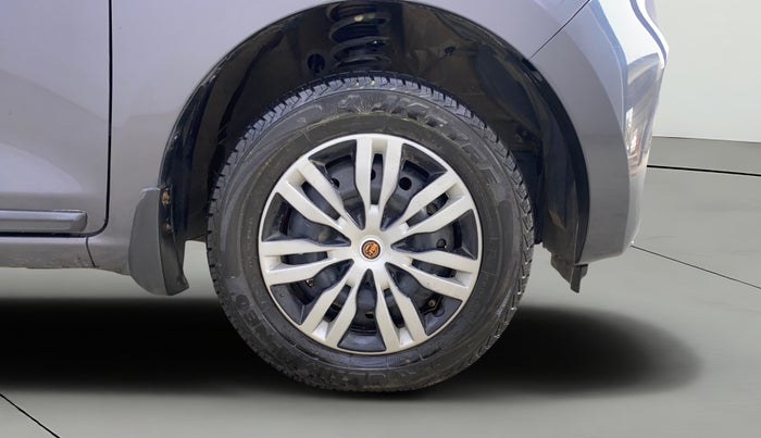 2023 Maruti Alto K10 VXI, Petrol, Manual, 15,110 km, Right Front Wheel