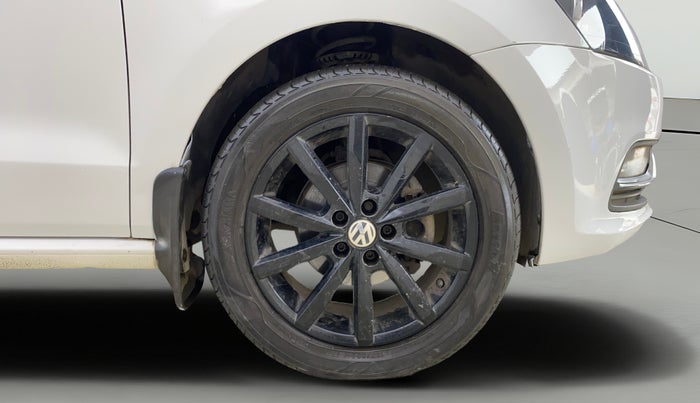 2017 Volkswagen Polo GT TSI AT, Petrol, Automatic, 72,046 km, Right Front Wheel