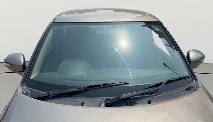 2015 Maruti Swift Dzire VXI, Petrol, Manual, 36,915 km, Front Windshield