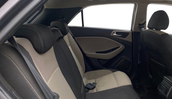 2019 Hyundai Elite i20 ASTA 1.2 (O), Petrol, Manual, 66,531 km, Right Side Rear Door Cabin