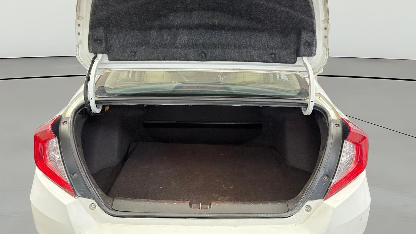 2019 Honda Civic 1.8L I-VTEC VX CVT, Petrol, Automatic, 86,984 km, Boot Open Zoomed View