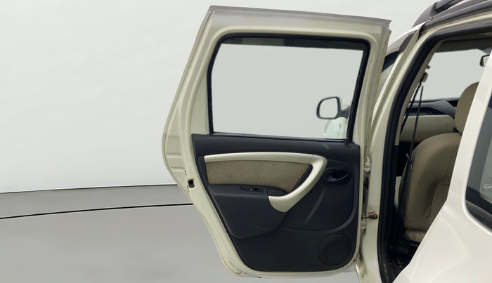 2014 Renault Duster 85 PS RXL DIESEL (OPT), Diesel, Manual, 80,636 km, LHS Rear Door