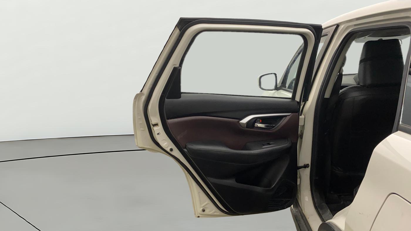 2025 Maruti Grand Vitara SIGMA SMART HYBRID, Petrol, Manual, 4,491 km, LHS Rear Door