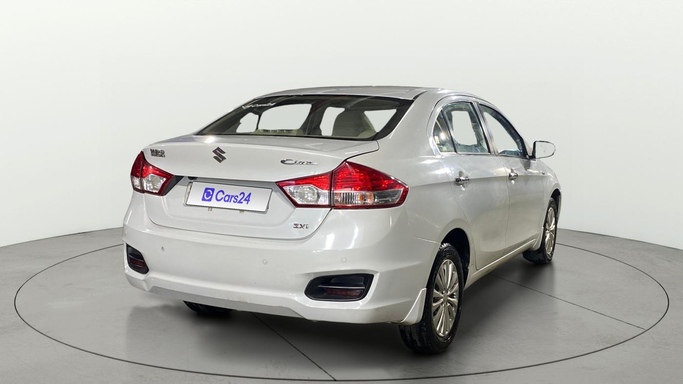 2016 Maruti Ciaz ZXI, Petrol, Manual, 33,966 km, Right Back Diagonal