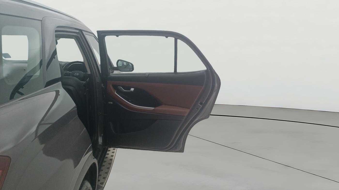 2021 Hyundai ALCAZAR PLATINUM(O) 7STR 1.5 AT, Diesel, Automatic, 52,880 km, RHS Rear Door