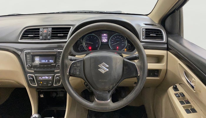 2016 Maruti Ciaz VDI+ SHVS, Diesel, Manual, 92,732 km, Steering Wheel Close Up