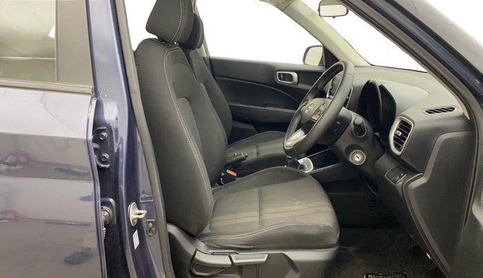 2020 Hyundai VENUE SX 1.0 TURBO, Petrol, Manual, 45,721 km, Right Side Front Door Cabin