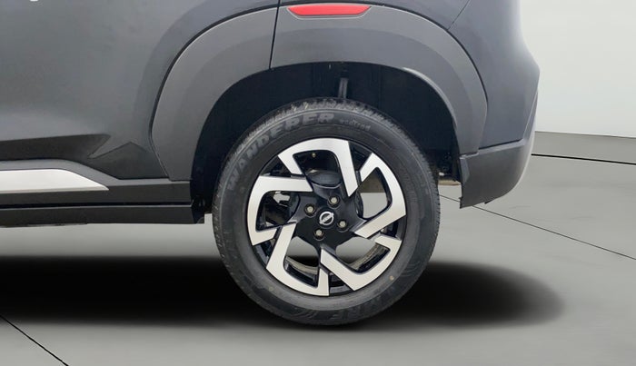 2023 Nissan MAGNITE XV RED EDITION, Petrol, Manual, 12,568 km, Left Rear Wheel