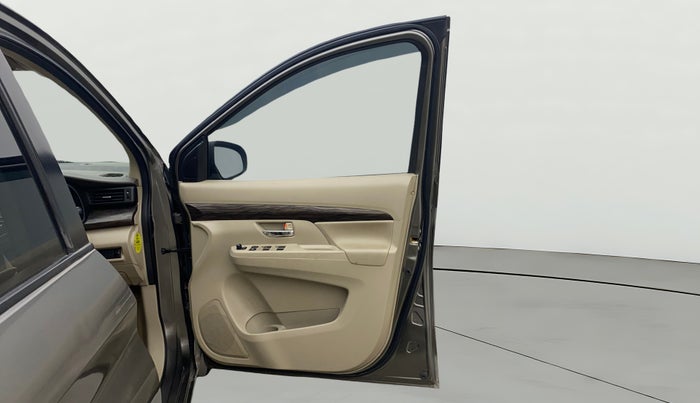 2021 Maruti Ertiga ZXI+ SHVS, Petrol, Manual, 89,655 km, RHS Front Door