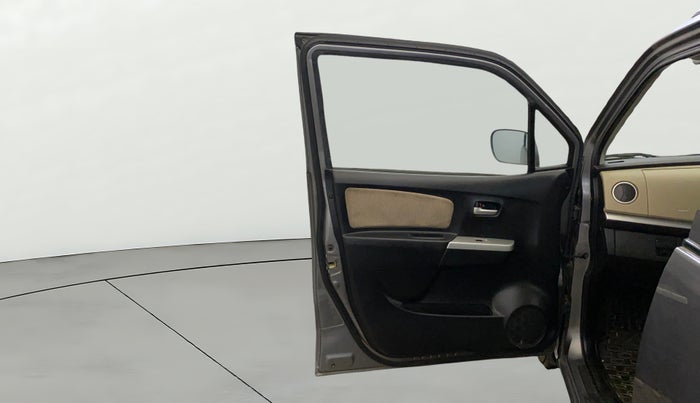 2018 Maruti Wagon R 1.0 LXI CNG, CNG, Manual, 68,053 km, LHS Front Door