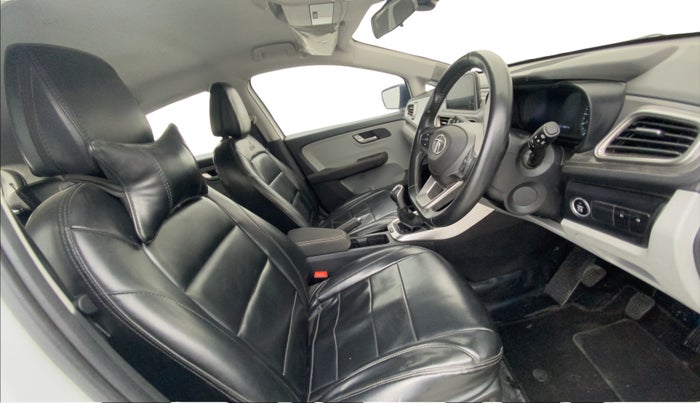 2021 Tata ALTROZ XZ DIESEL, Diesel, Manual, 37,813 km, Right Side Front Door Cabin