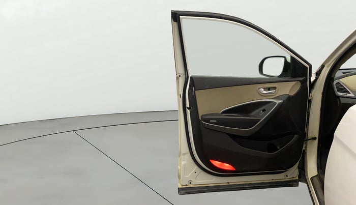 2014 Hyundai Santa Fe 4 WD AT, Diesel, Automatic, 72,593 km, LHS Front Door