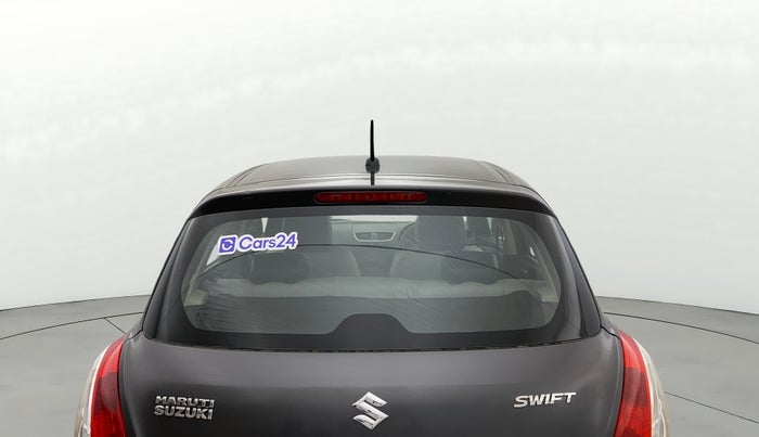 2017 Maruti Swift LXI (O), CNG, Manual, 1,08,799 km, Rear Windshield