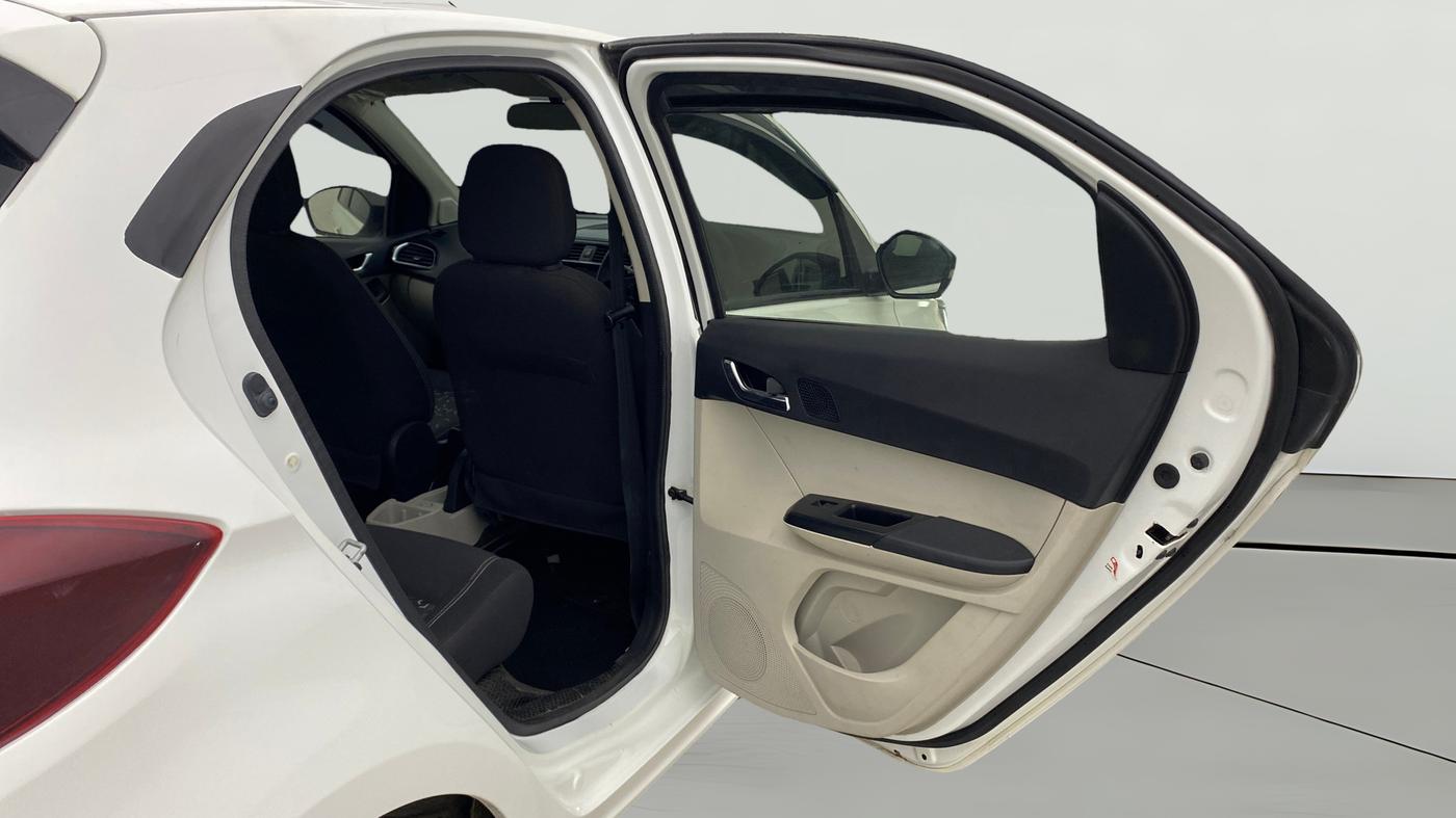 2023 Tata Tiago XZ PLUS PETROL, Petrol, Manual, 45,693 km, RHS Rear Door