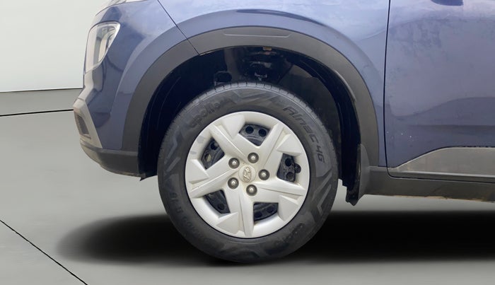 2021 Hyundai VENUE S 1.2, Petrol, Manual, 31,176 km, Left Front Wheel