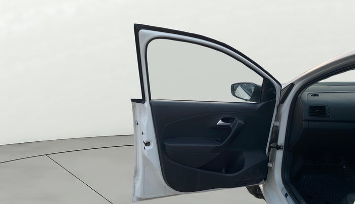 2019 Volkswagen Polo TRENDLINE 1.0L, CNG, Manual, 47,193 km, LHS Front Door