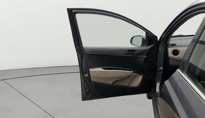 2019 Hyundai Xcent S 1.2, Petrol, Manual, 73,588 km, LHS Front Door