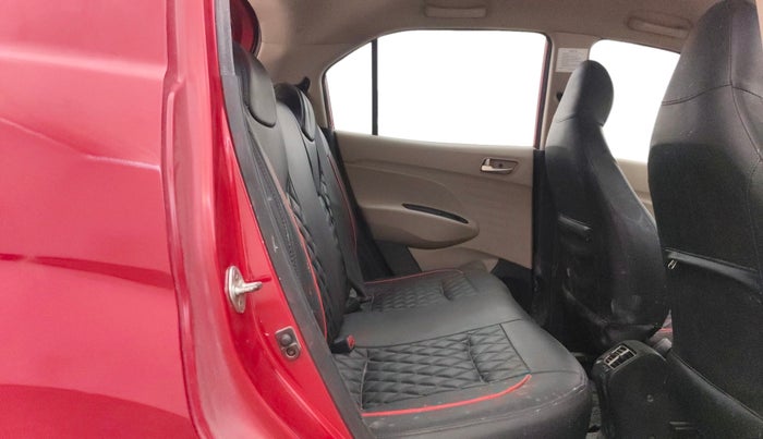 2019 Hyundai NEW SANTRO SPORTZ CNG, CNG, Manual, 1,07,083 km, Right Side Rear Door Cabin